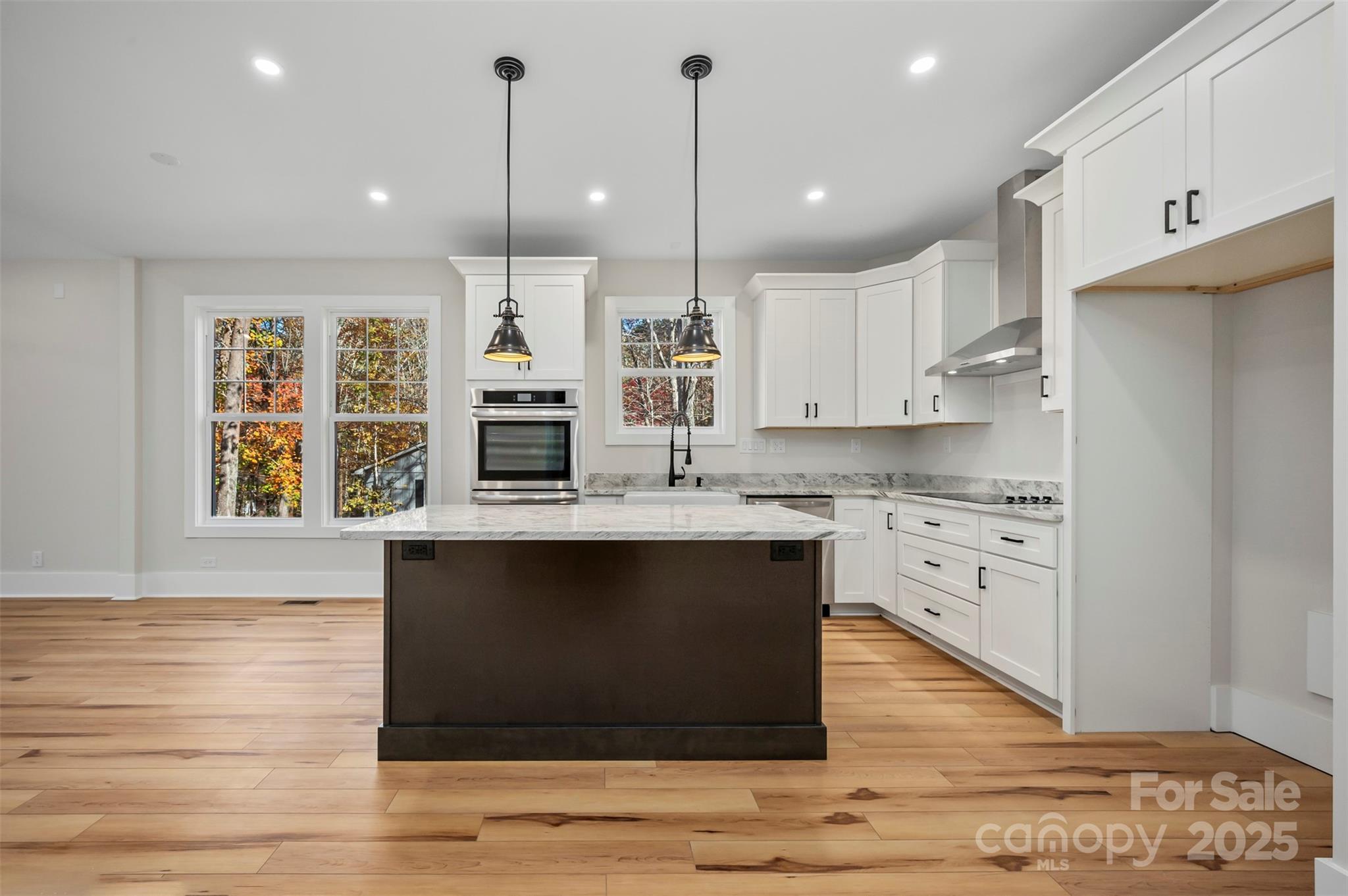 492 Mountain View Drive
