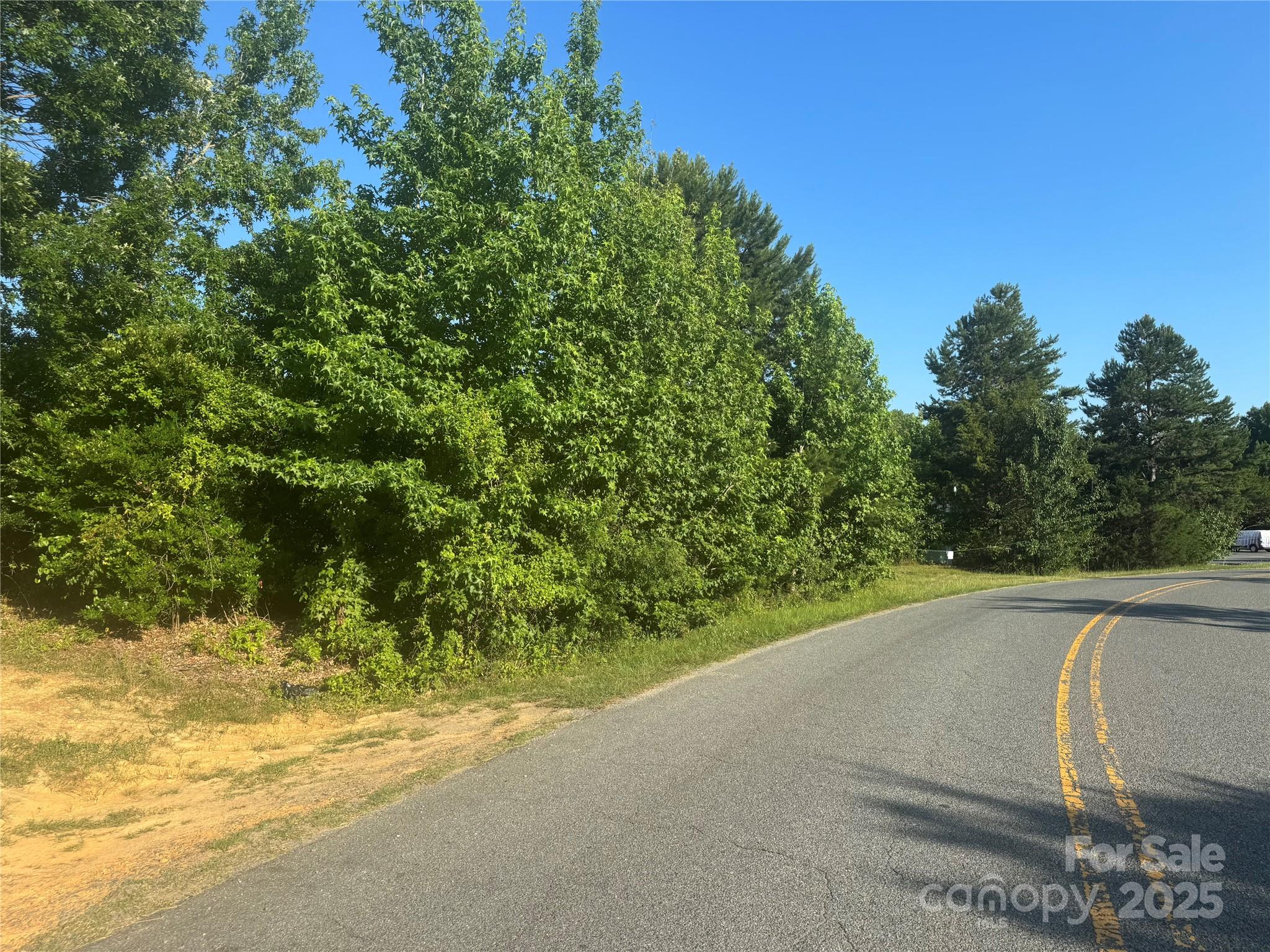 2842 Gray Fox Road