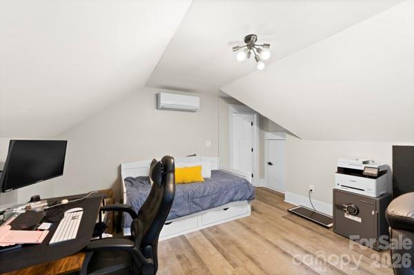 Lake Shore Estates - Residential