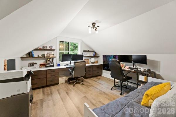 Lake Shore Estates - Residential