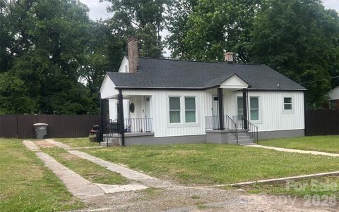 Photo of 912 Laura Avenue, Kannapolis, NC 28083 (MLS # 4381175)