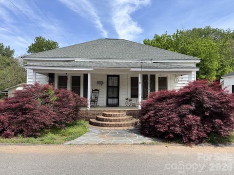 Photo of 6 First Street, Cramerton, NC 28032 (MLS # 4368776)