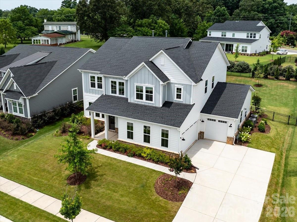 222 Lanyard Lane