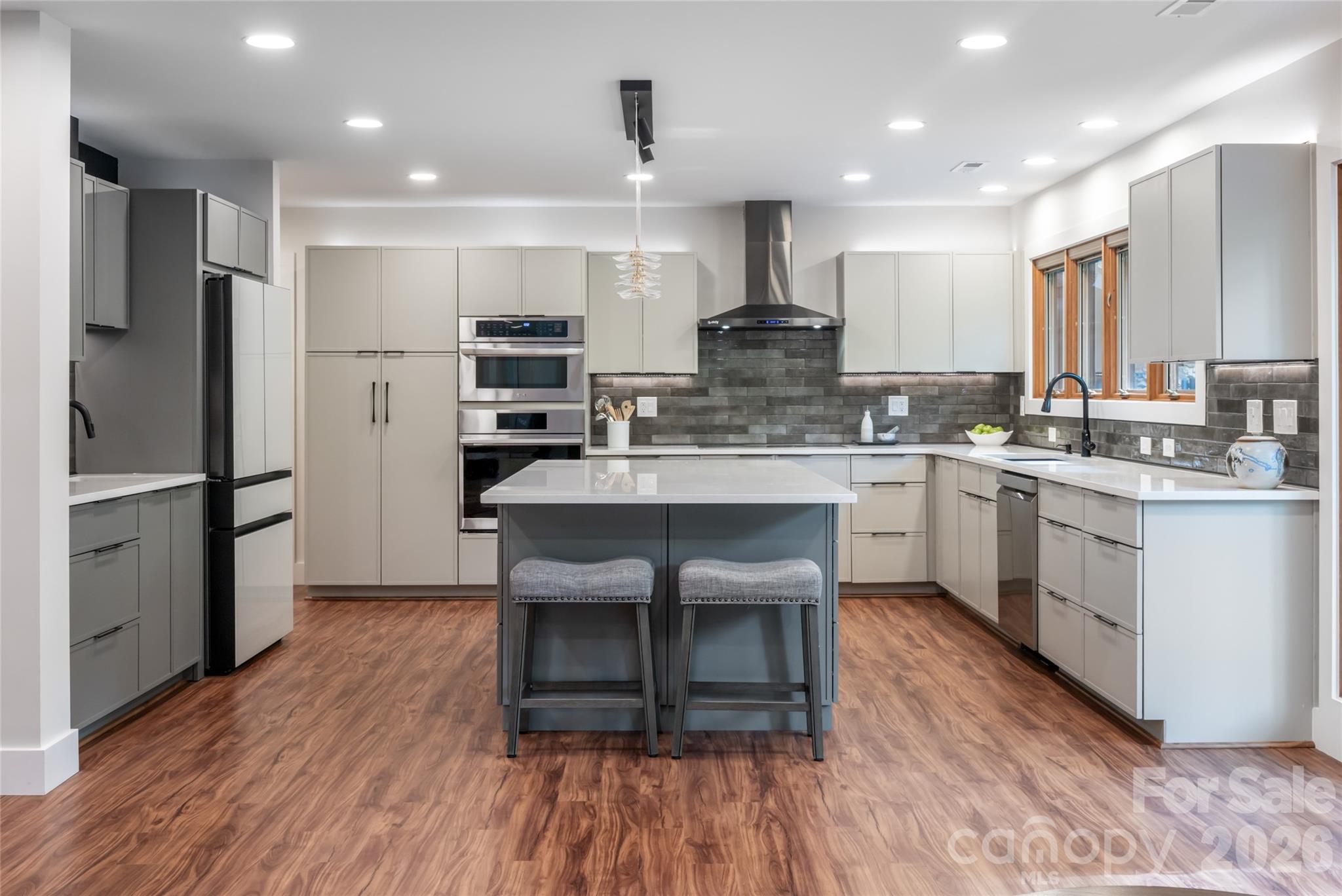 144 Sondley Parkway