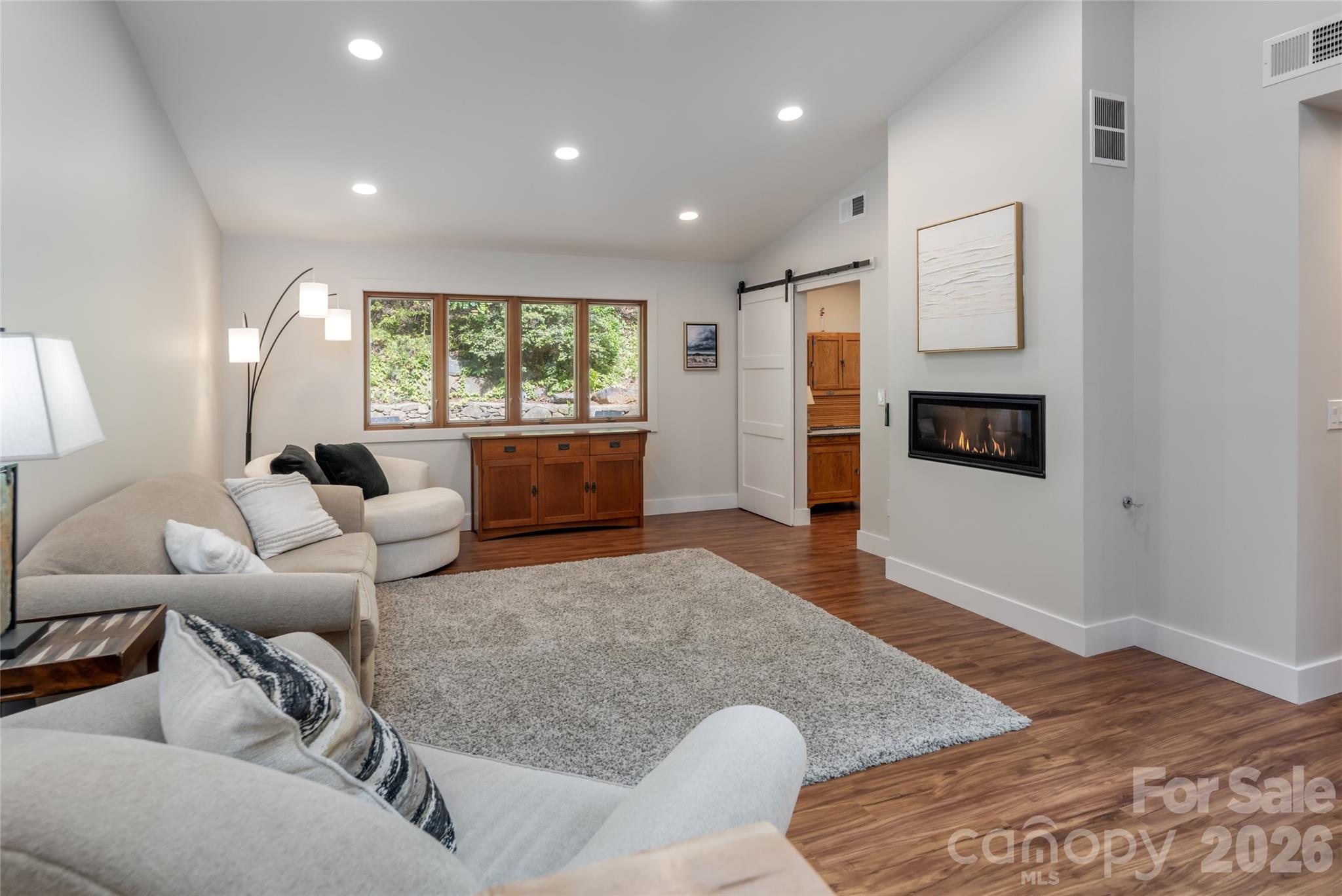 144 Sondley Parkway