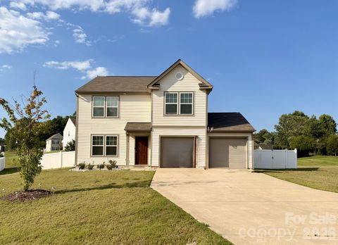 Photo of 714 Lexington Drive #52, Albemarle, NC 28001 (MLS # 4402984)