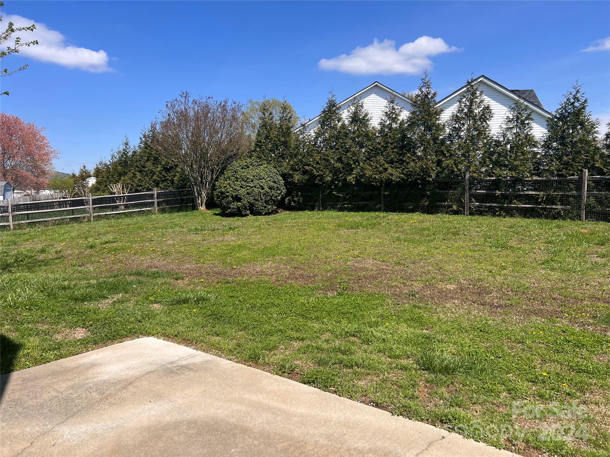 Melrose Place - Residential