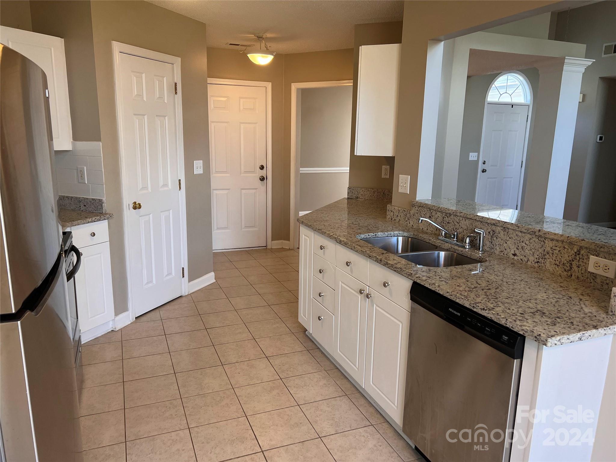 Melrose Place - Residential