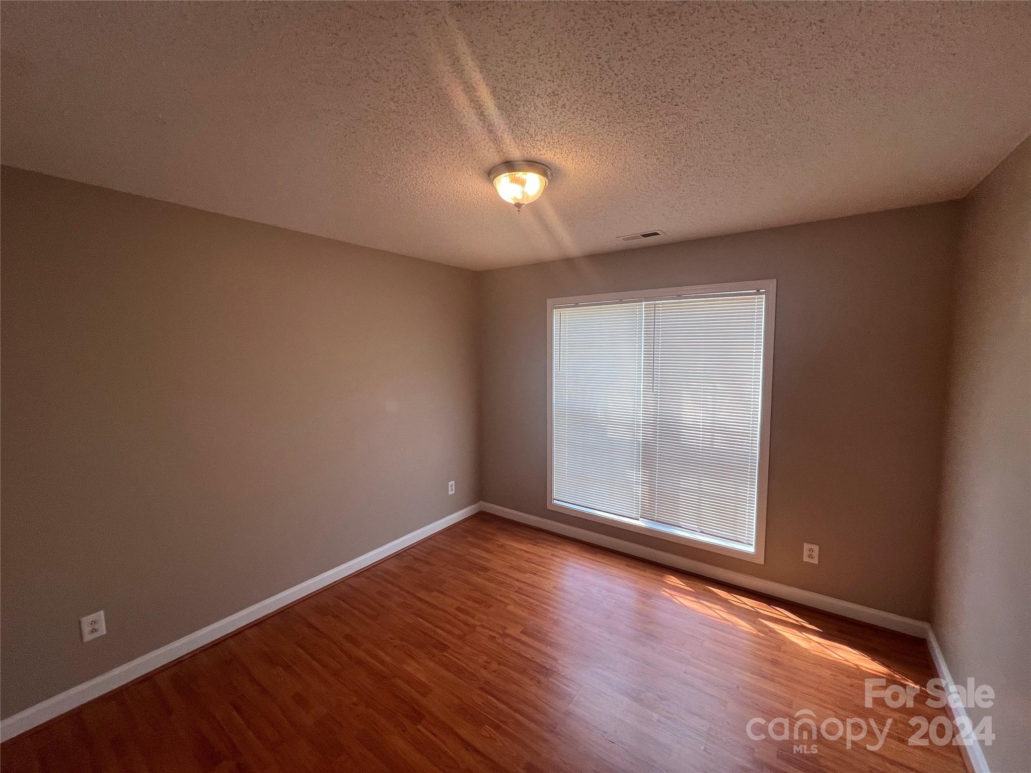 Melrose Place - Residential