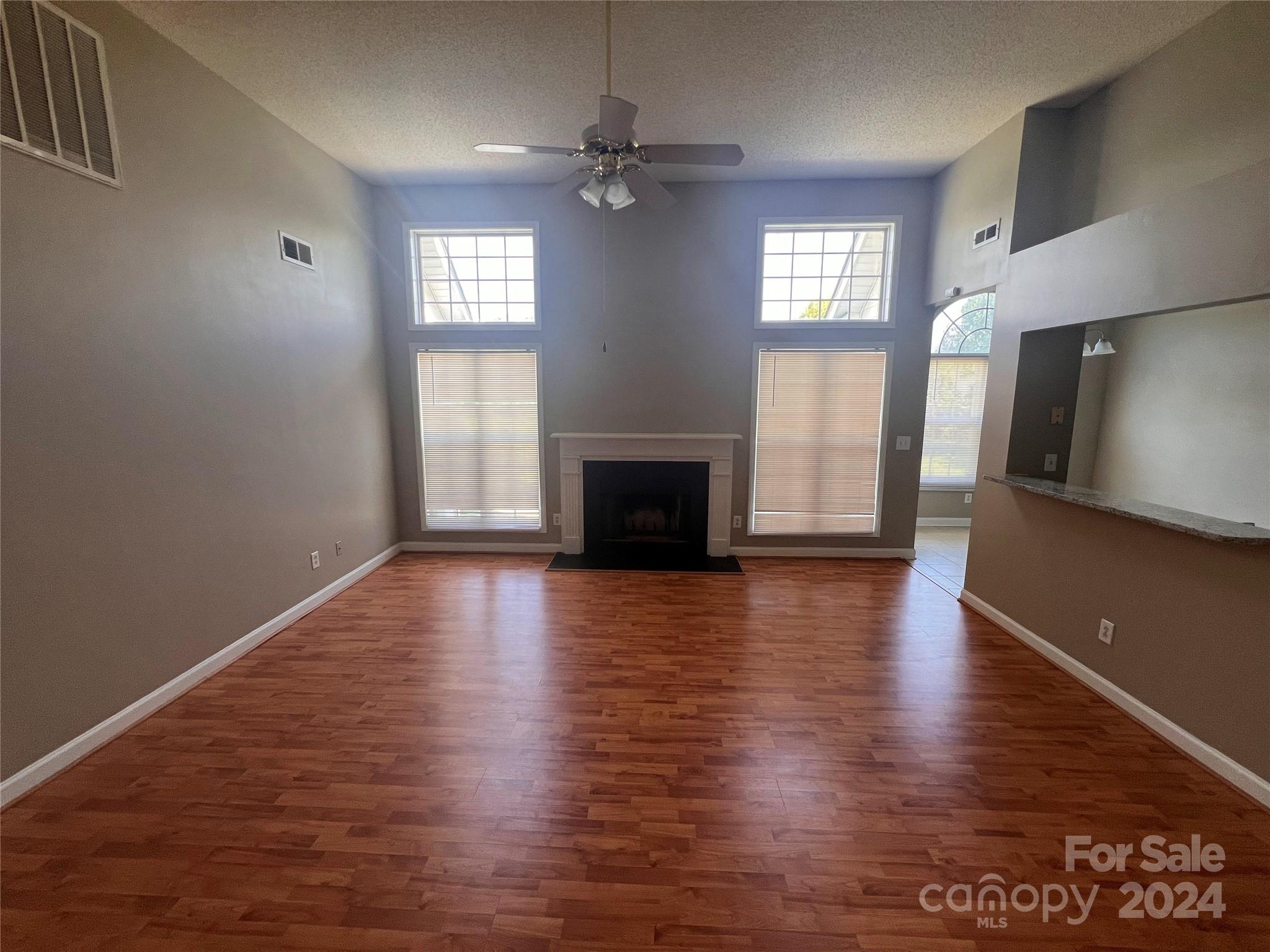 Melrose Place - Residential