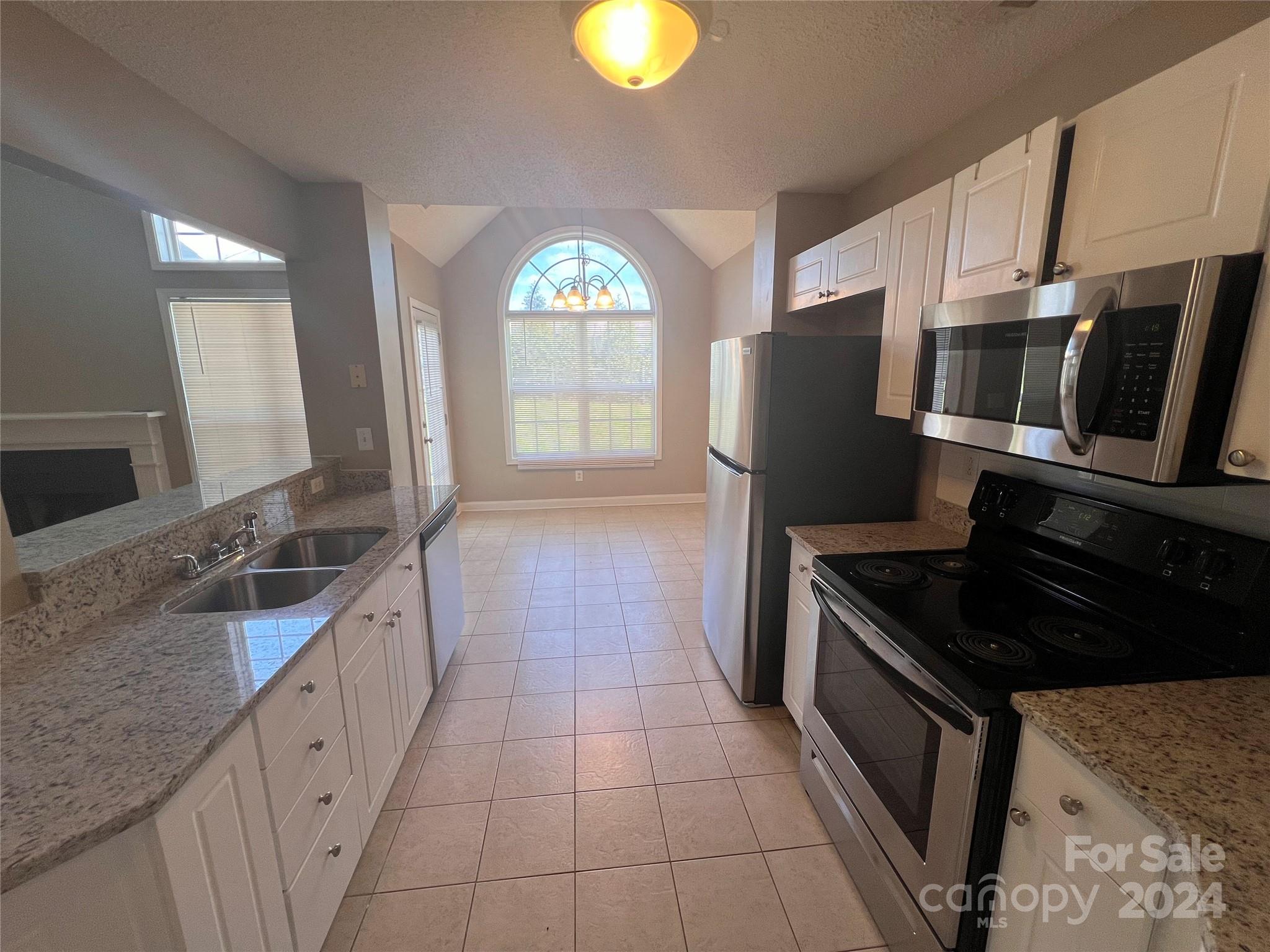 Melrose Place - Residential