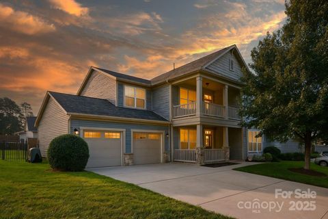 Photo of 2021 Wade Hampton Circle, Belmont, NC 28012 (MLS # 4309757)