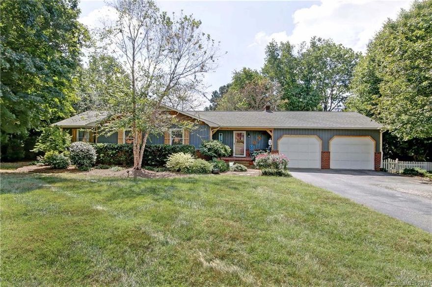 Craftsman-styled trad'l ranch offers features & updates to make it a rare find! Cedar shake, board & batten shutters...Opt' 4th BR can be used as office/study.Recent concrete overlay countertops,wood-burning FP,built-in bench/cubbie in foyer, shiplap accents !New paint throughout using new neutrals!Sunroom offers view into fenced backyard w/ bsktbl/sport court,patio,grilling station,firepit and privacy hedgerow.Oversized 2-car garage inc. utility rm  w/sink, workbench and storage!Clean & cozy