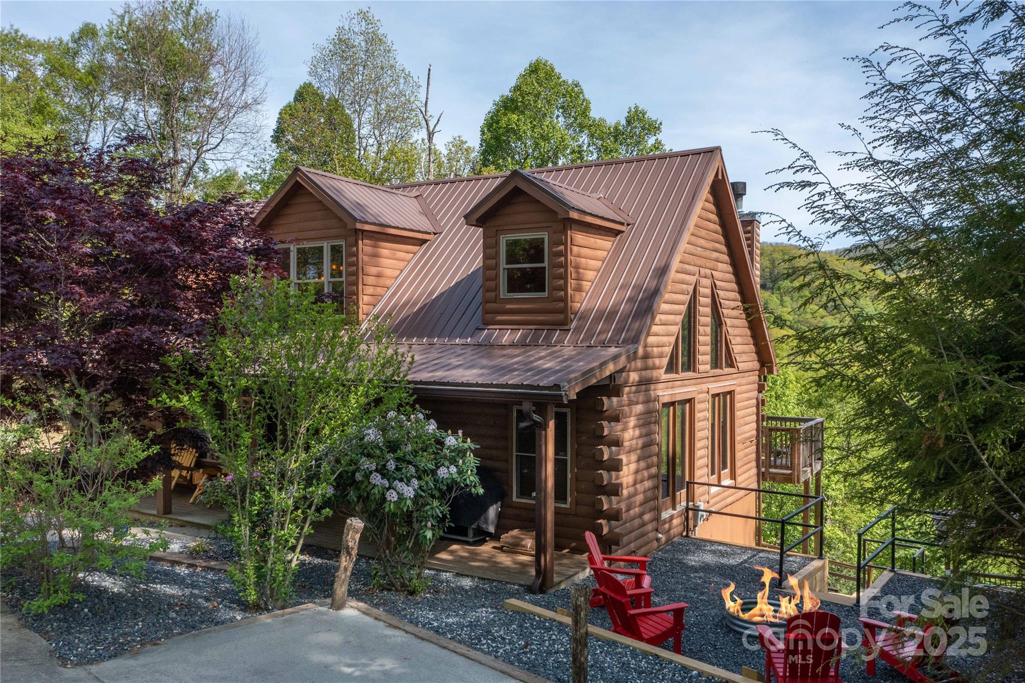 109 Damselfly Court
