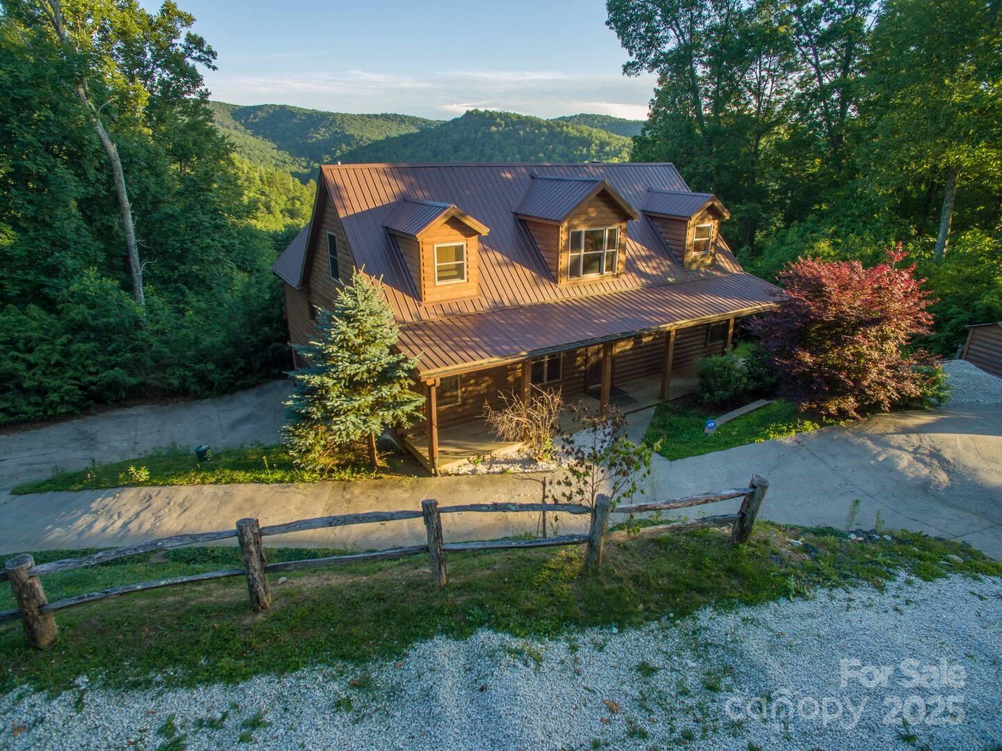 109 Damselfly Court