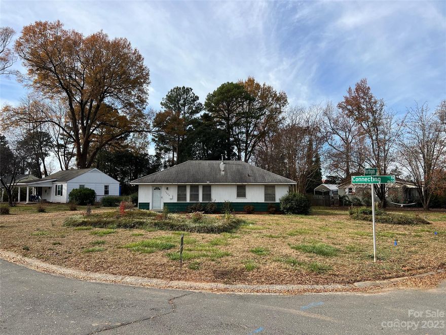 Calling all builders and investors - Build a Luxe Duplex in Selwyn Park!  This .35 acre lot features a large corner with 118' road frontage on Northgate, and 109' on Connecting Road.  Under the Mecklenburg County RDO, the New Zoning is N1-B (previous Zoning was R-4).

Minimum Buildable Lot Size is 8,000 sq ft and minimum lot width is 60'.

Judicial Sale Subject to Court Approval.  All Contracts Must Have 5% Earnest Money Deposit, and is subject to a 10-day upset bid period at Mecklenburg County Courthouse.  If contract is upset, the EMD will be refunded within 48 hours.  Please see the attached FAQ’s for Judicial Sales process.