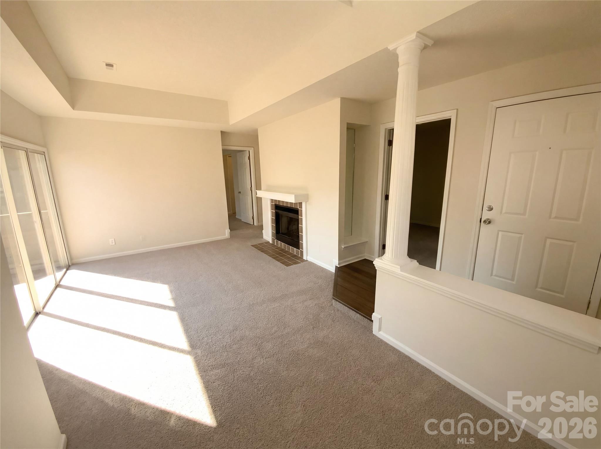 1101 E Morehead Street 33