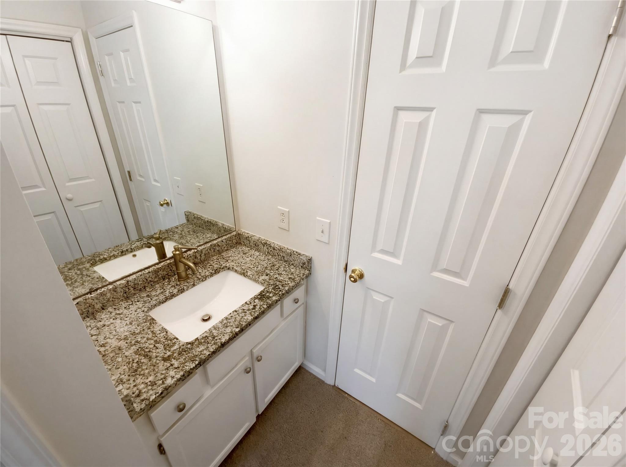 Latta Square - Residential