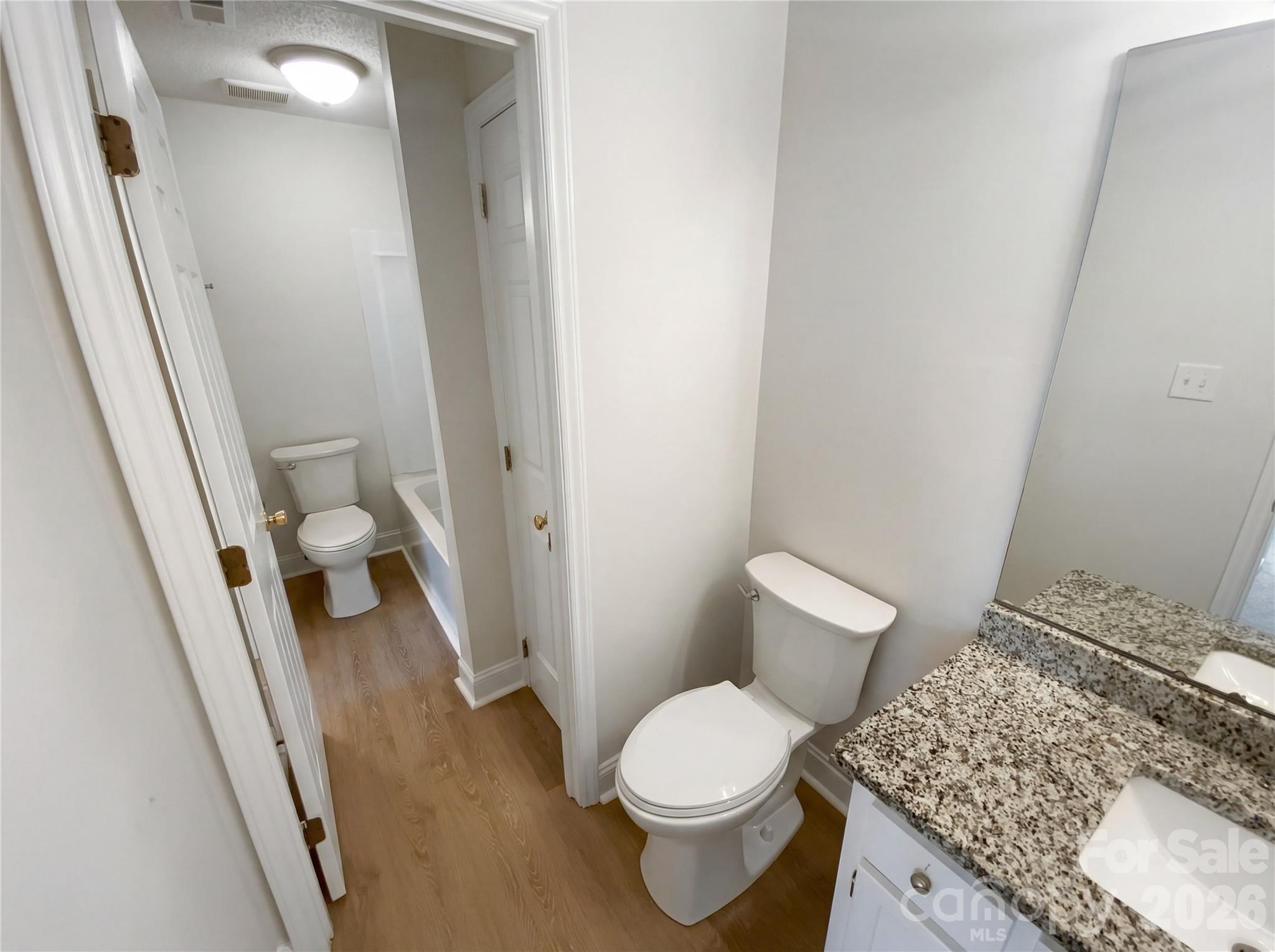 Latta Square - Residential