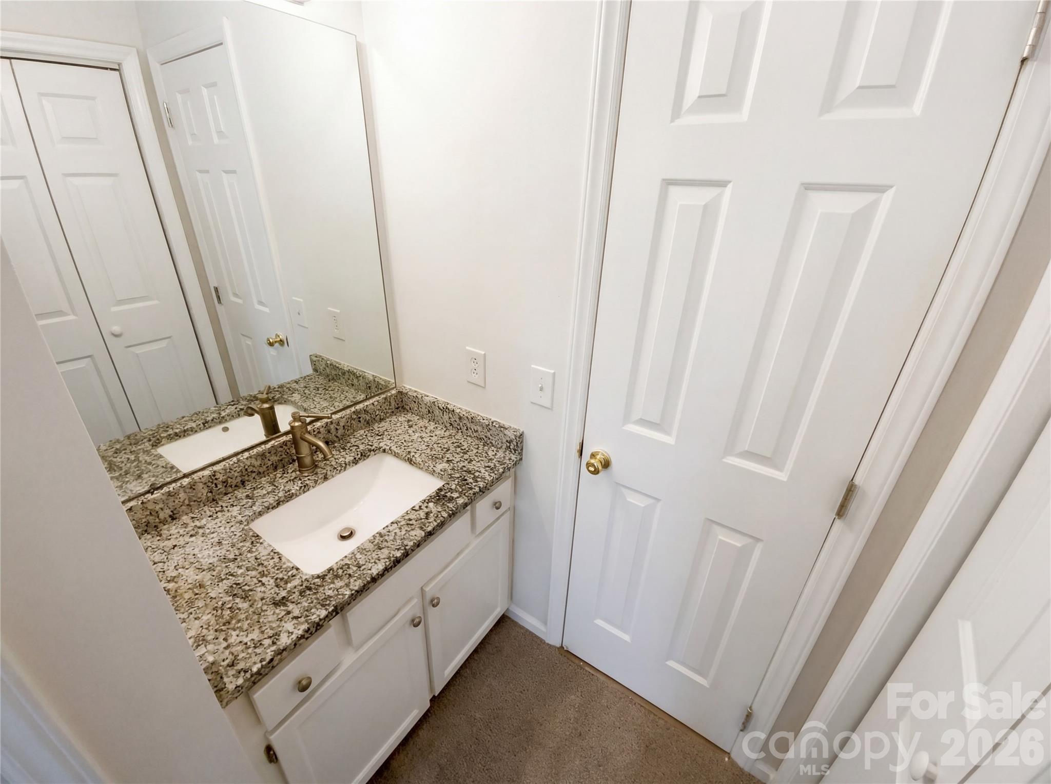 Latta Square - Residential