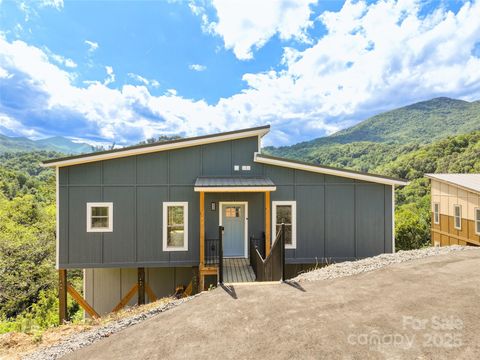Photo of 185 Kadire Drive, Waynesville, NC 28785 (MLS # 4293050)