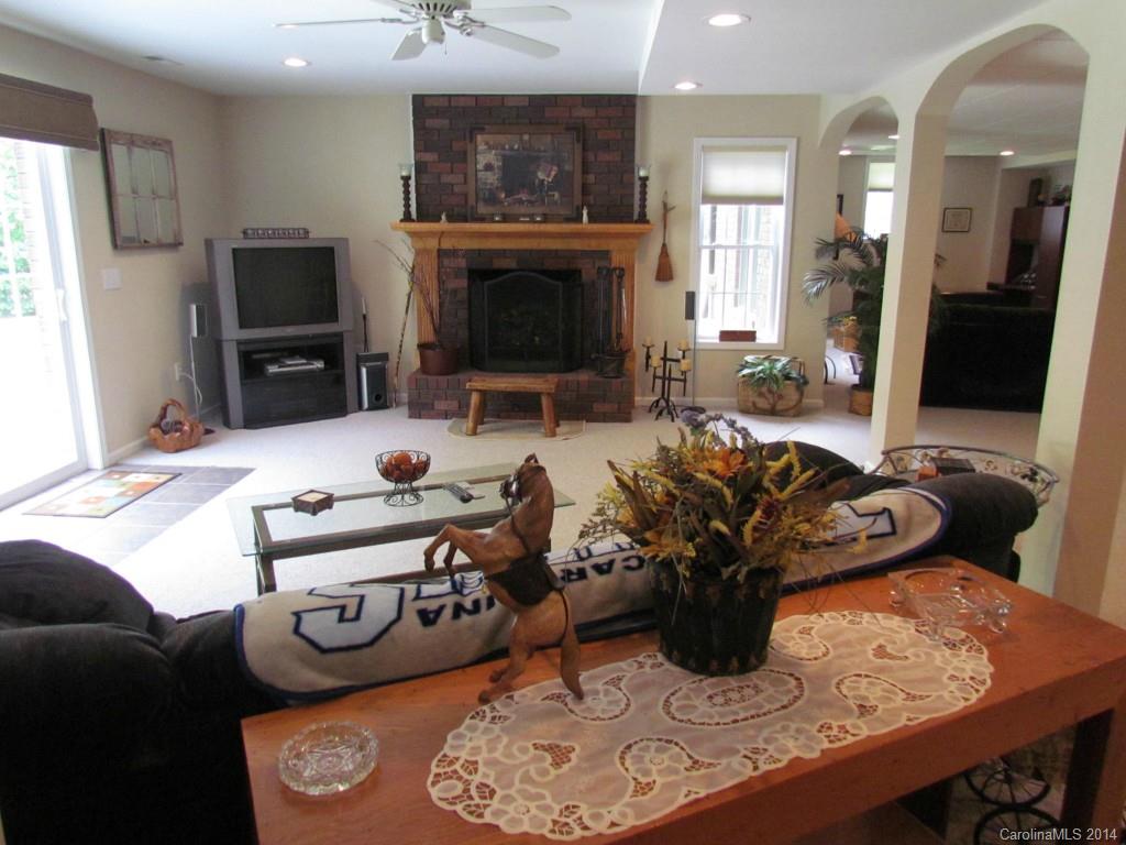 Lake Shore Estates - Residential