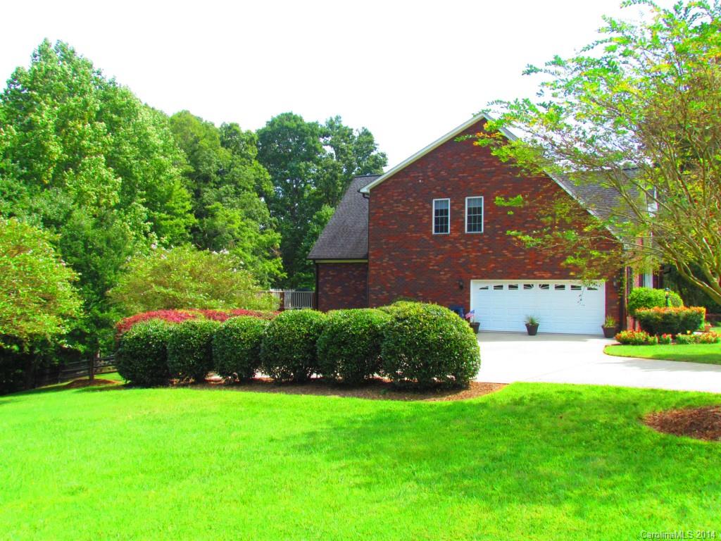 Lake Shore Estates - Residential