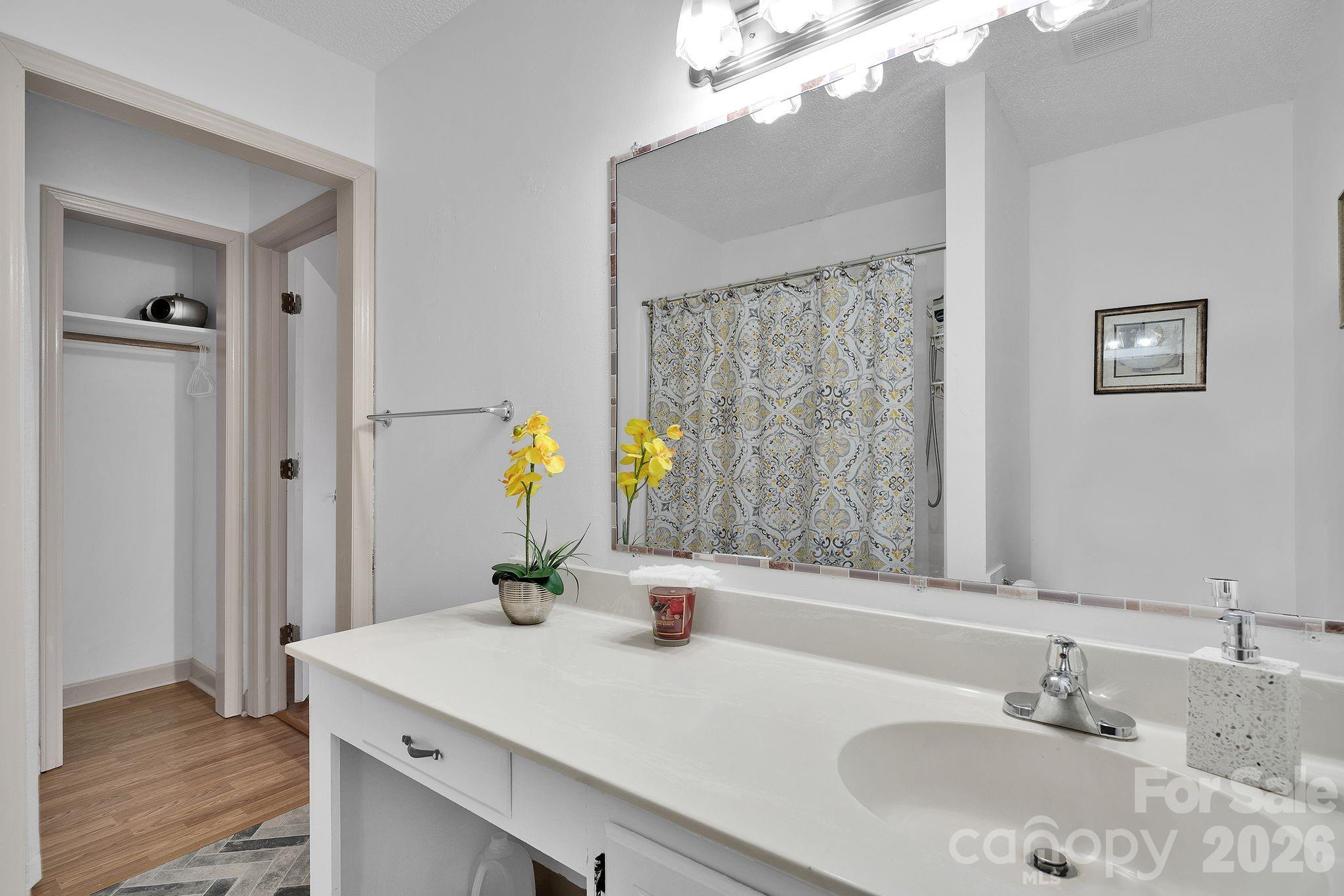 Wiltshire Village - Residential