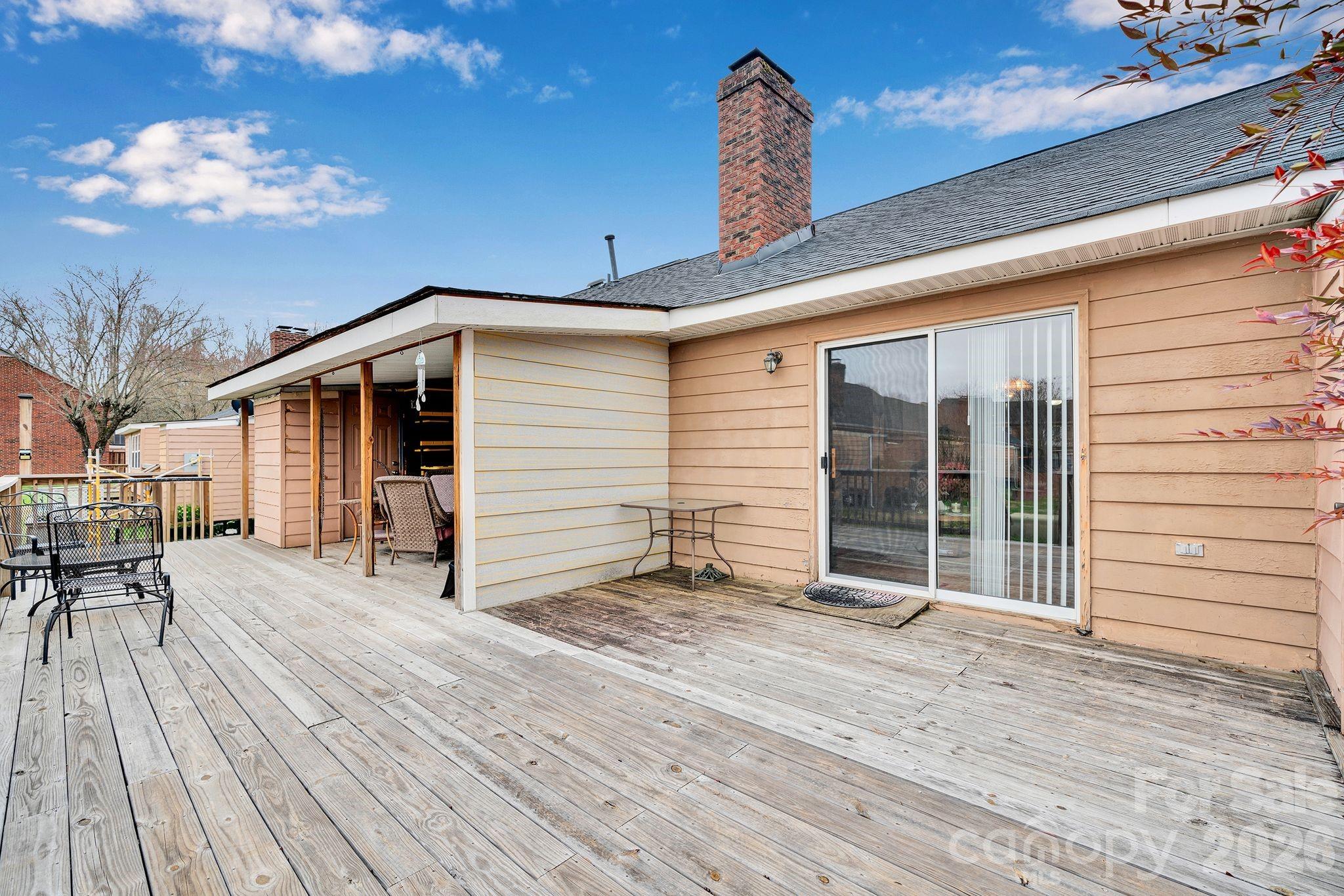 Wiltshire Village - Residential