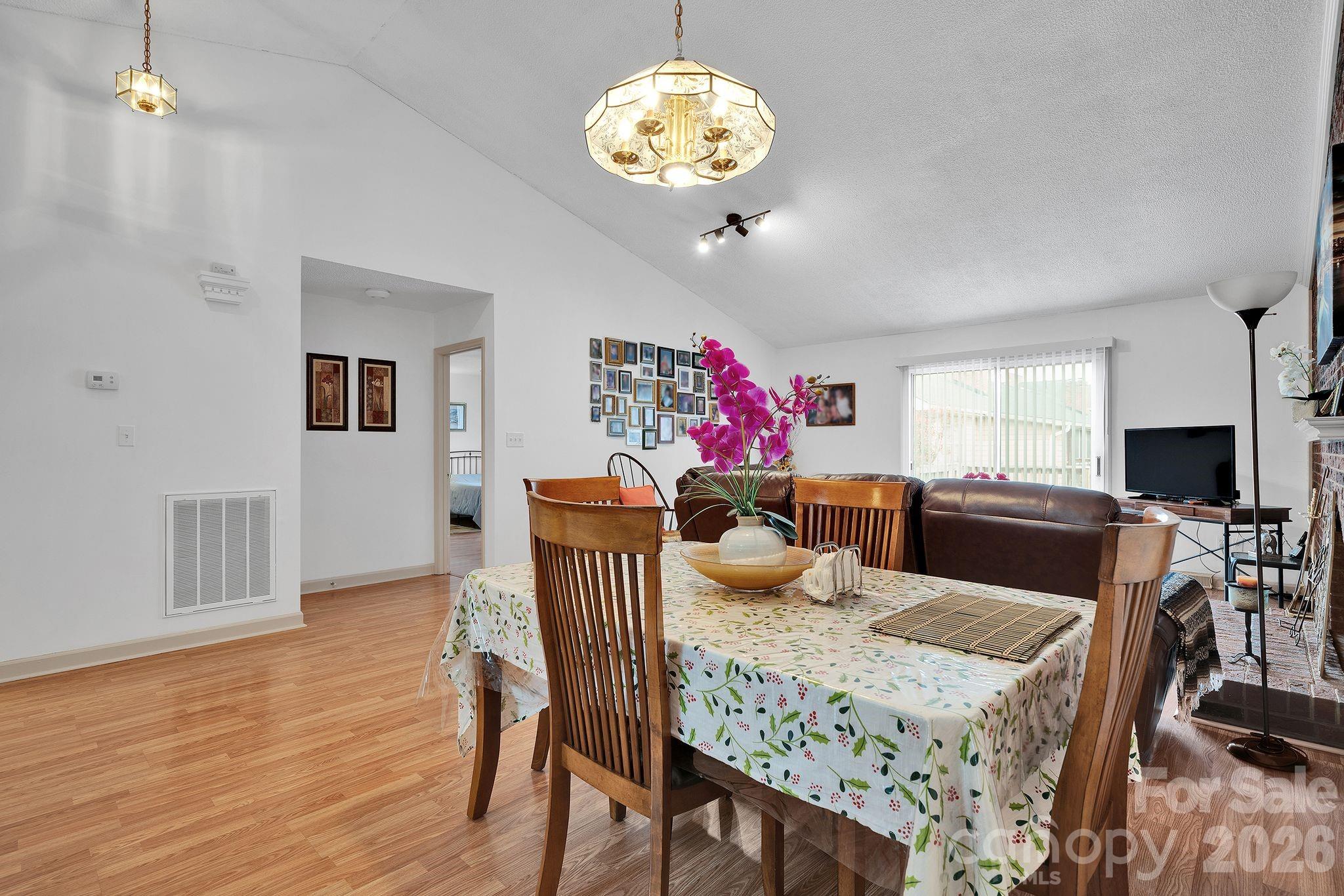 Wiltshire Village - Residential