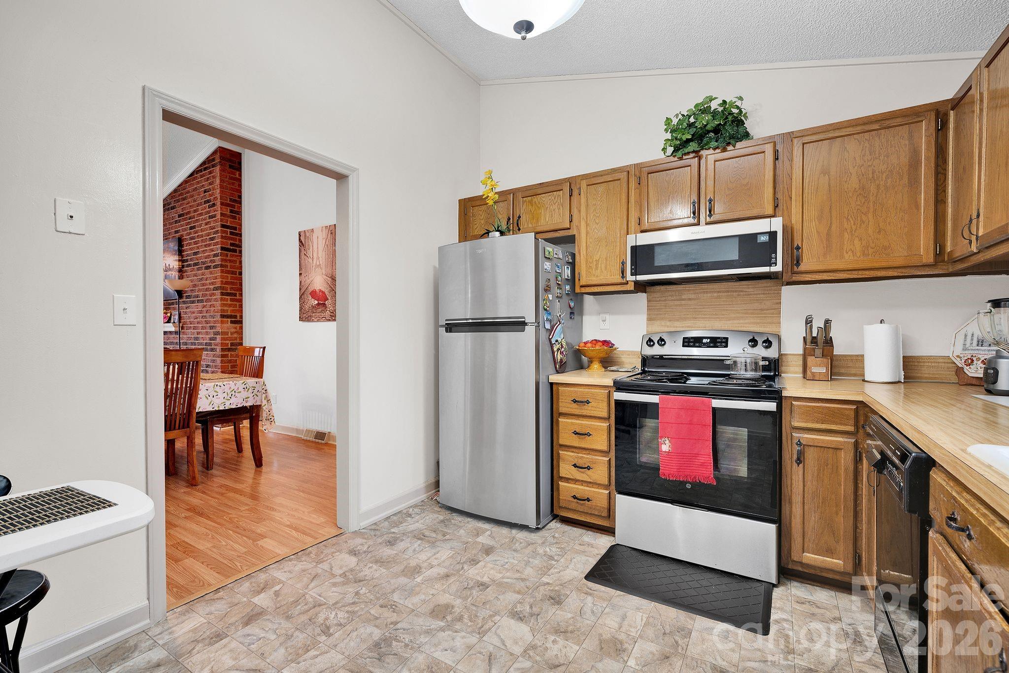 Wiltshire Village - Residential