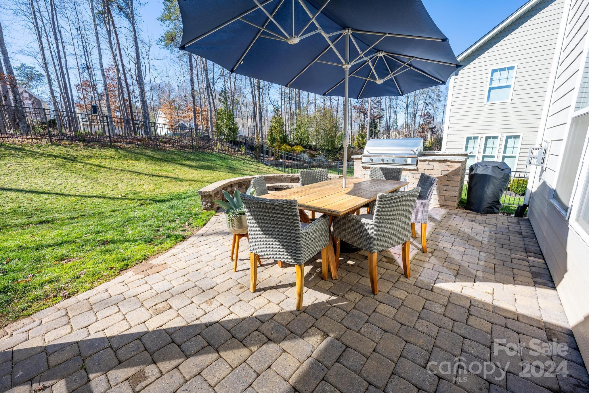 LakeWalk - Residential