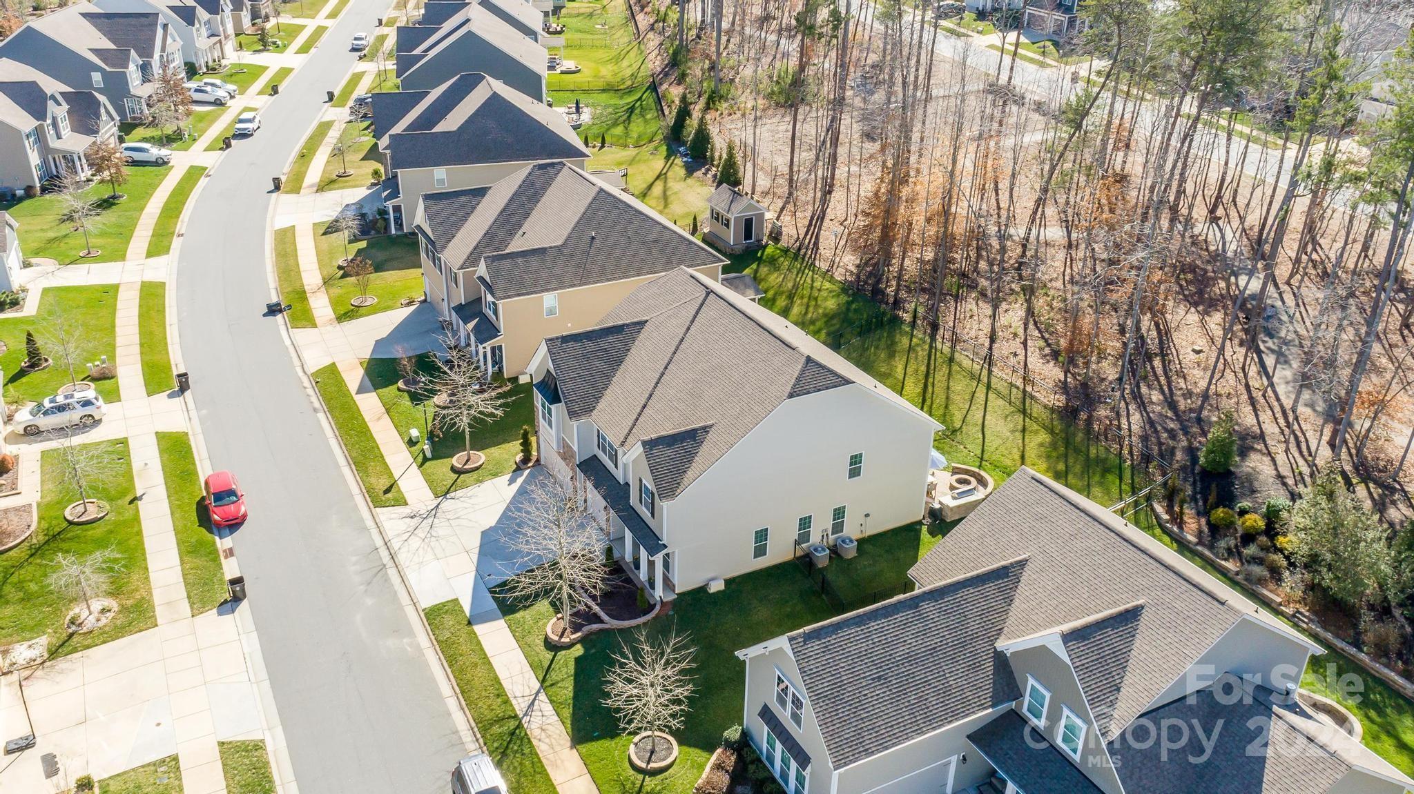 LakeWalk - Residential