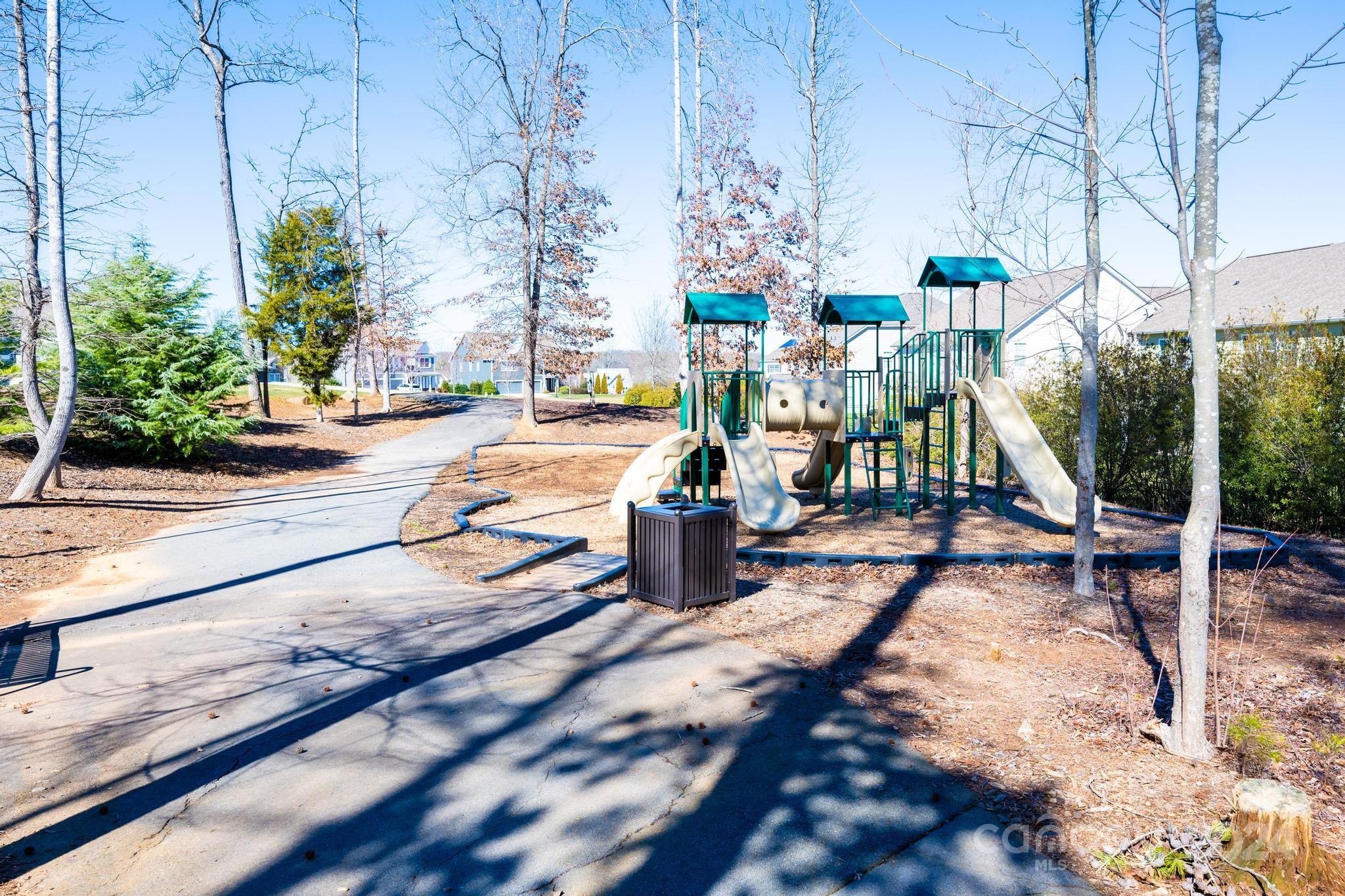 LakeWalk - Residential