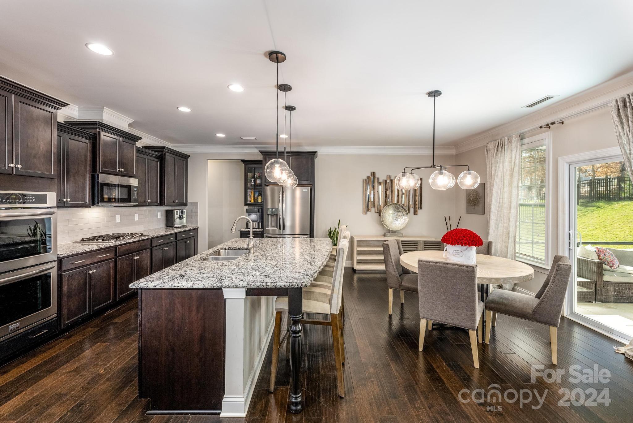 LakeWalk - Residential