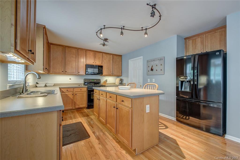 Hallmark Glen - Residential