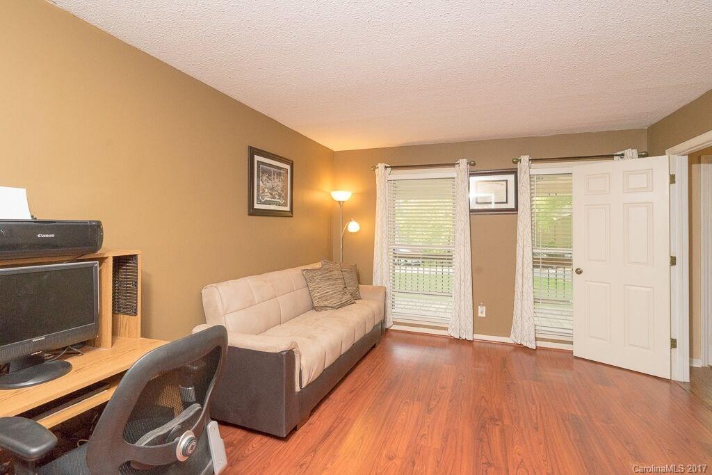 Tega Cay - Residential