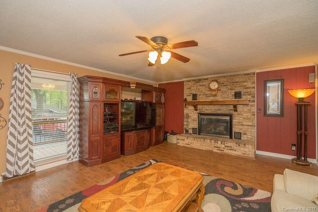 Tega Cay - Residential