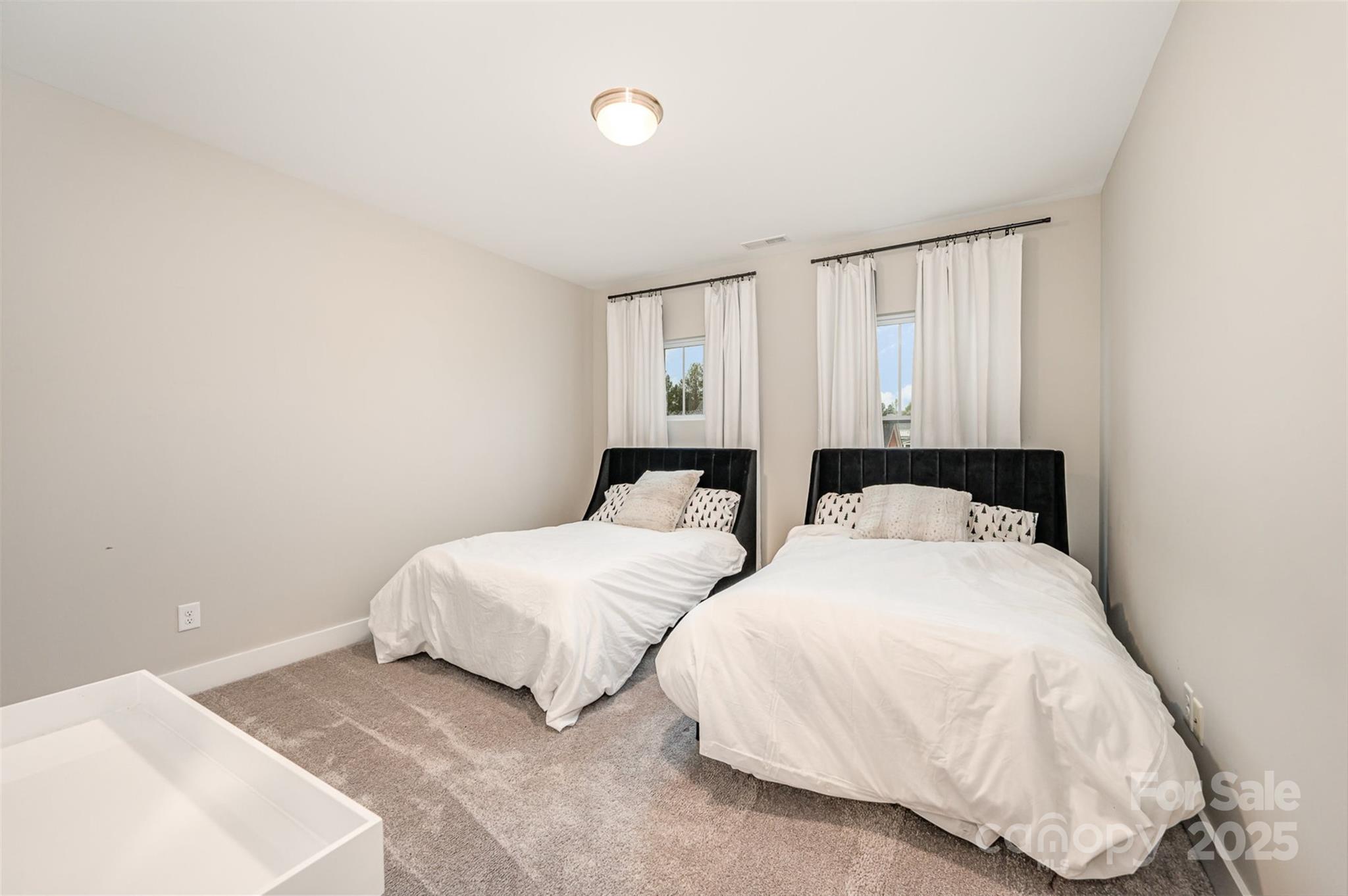 Paddlers Cove - Residential