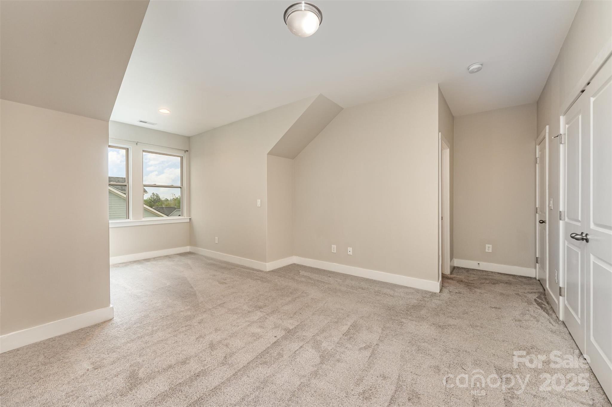 Paddlers Cove - Residential