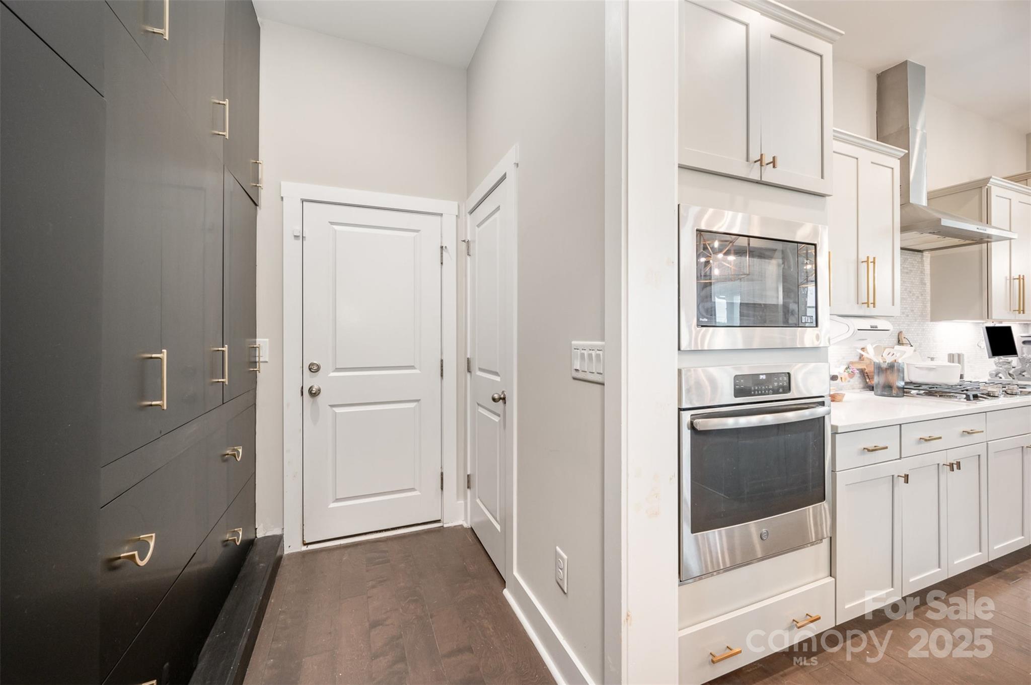 Paddlers Cove - Residential