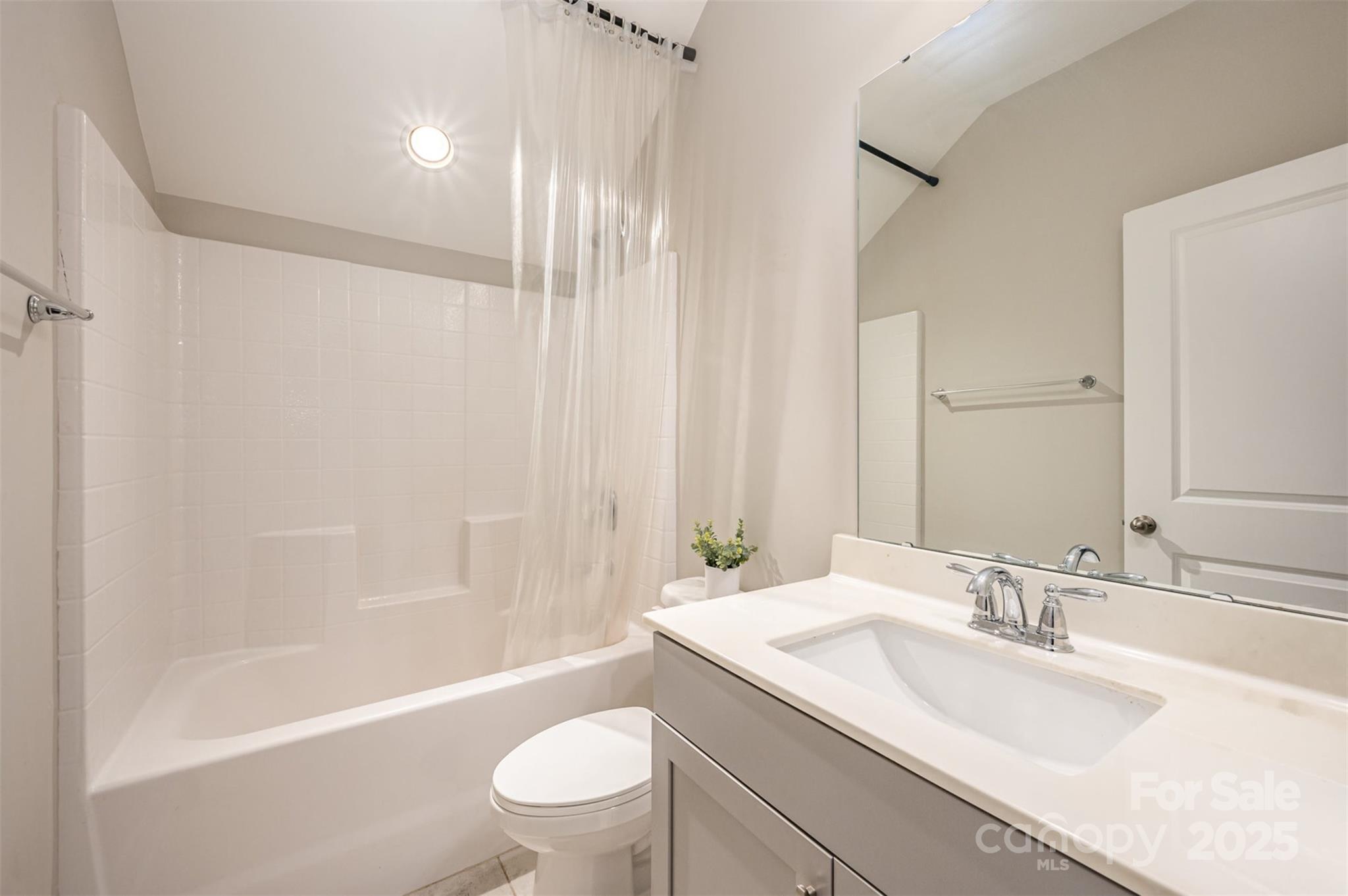 Paddlers Cove - Residential