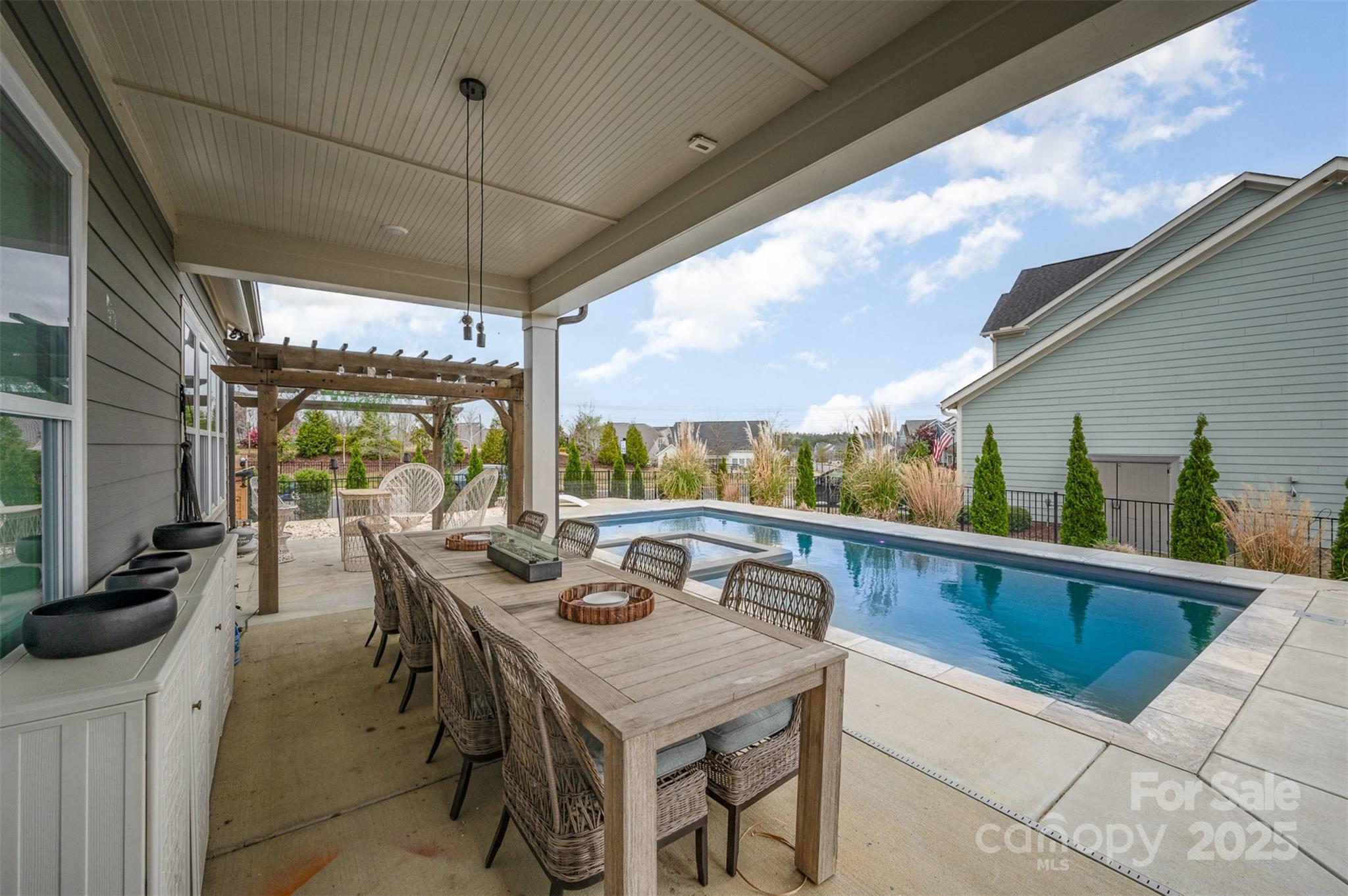 Paddlers Cove - Residential