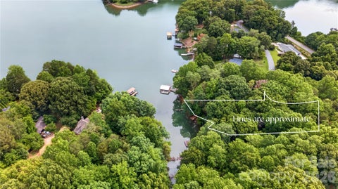 Photo of 7124 Nancy Lee Circle, Sherrills Ford, NC 28673 (MLS # 4434459)