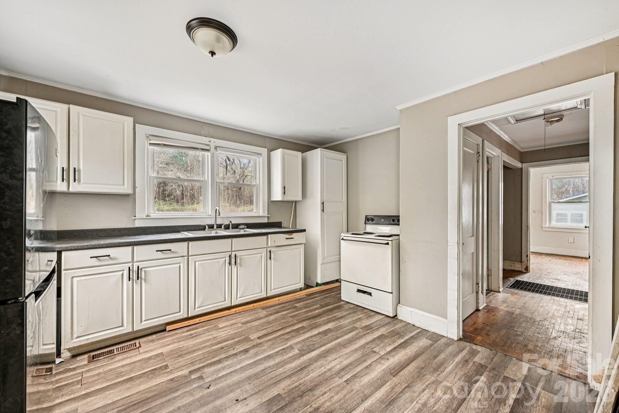 Crestview - Residential