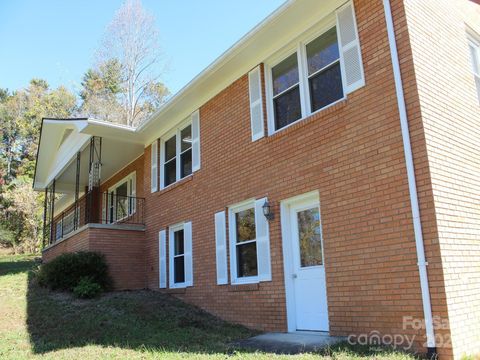 A home in Hendersonville