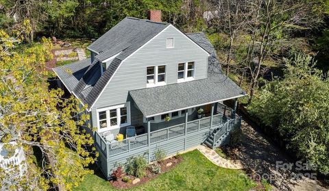 22 Kenilwood Place Asheville NC 28803