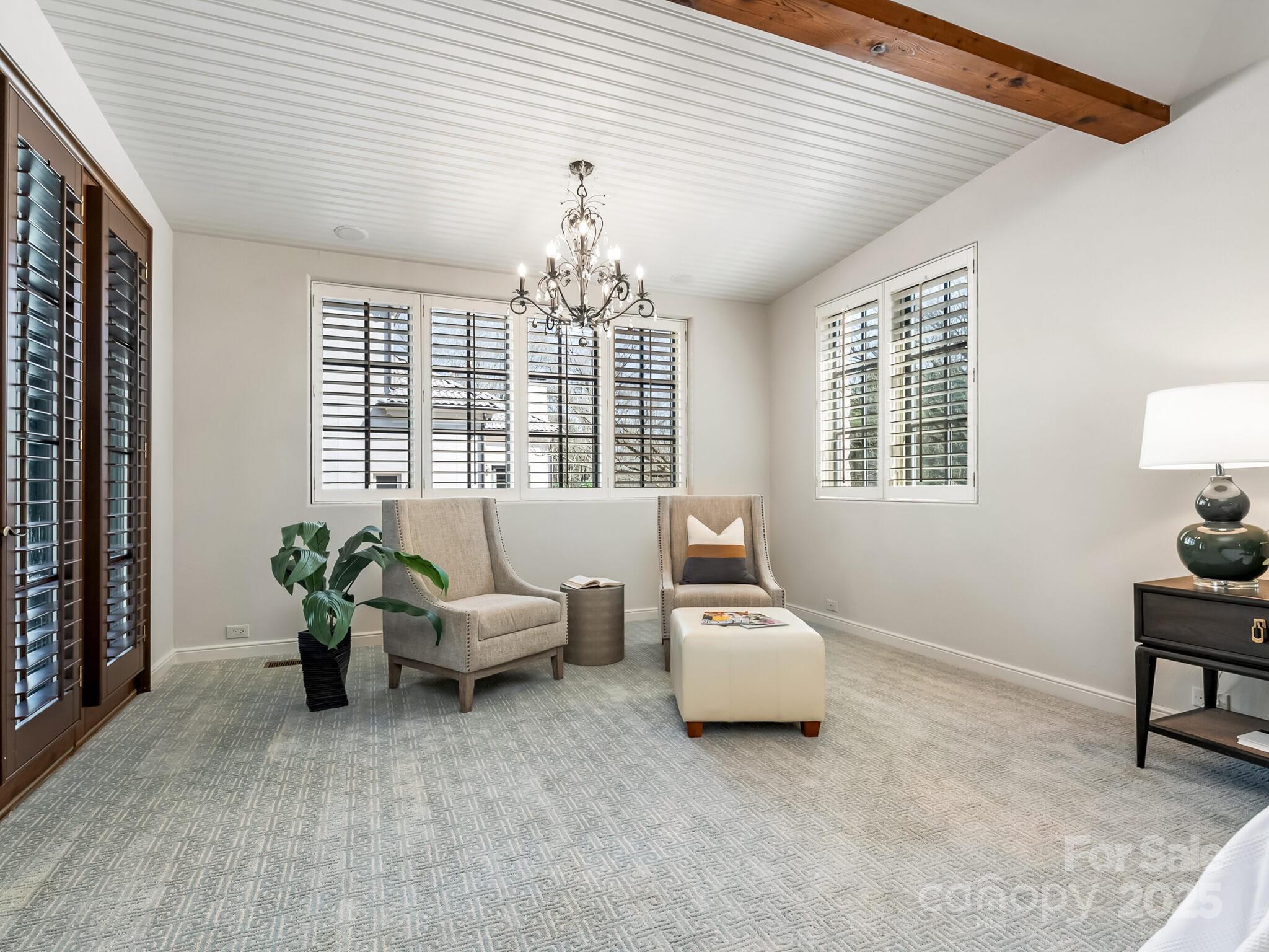 Seven Eagles - Residential