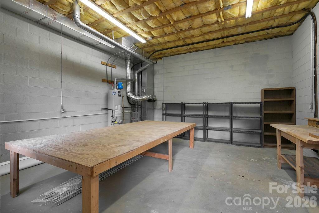 Deerlake Village - Residential