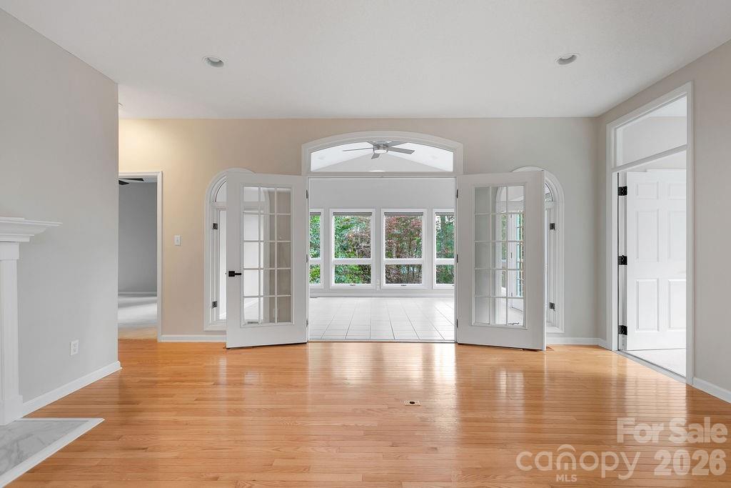 Deerlake Village - Residential